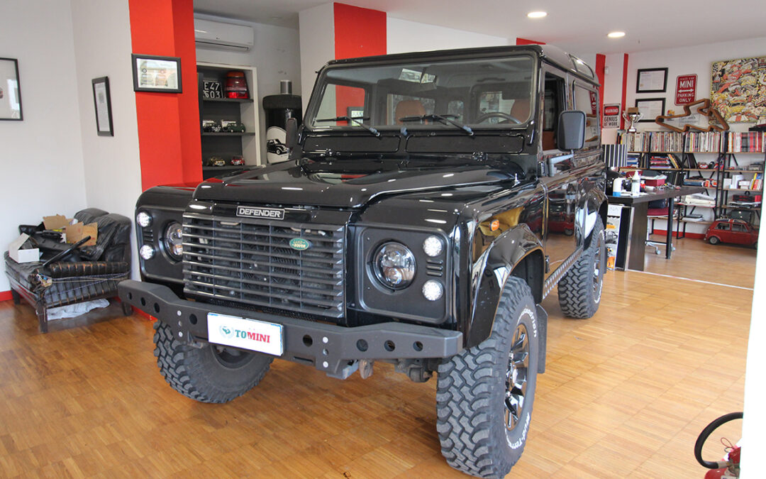 Land Rover L316 Defender 90 Td5 (2006)
