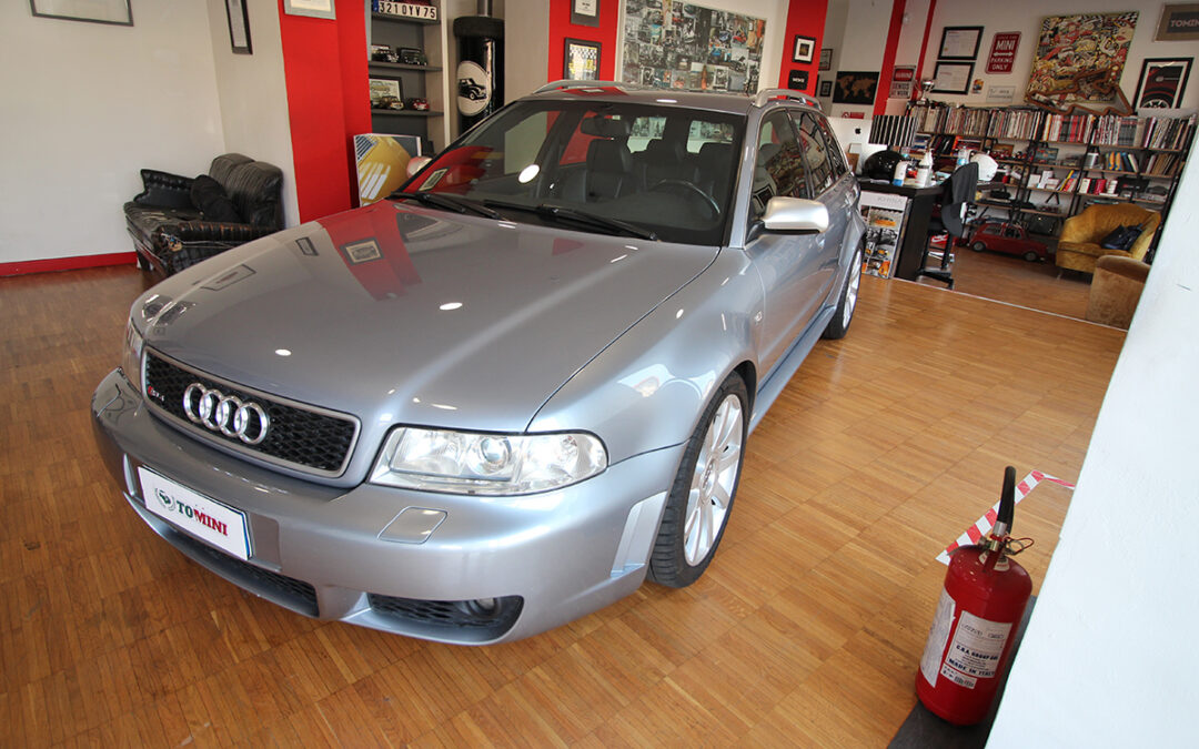 AUDI RS4 Avant 2.7 V6 cat 380 cv