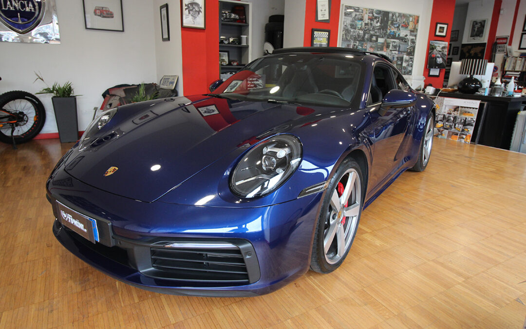 Porsche 992 911 Carrera 4S 3.0 PDK 450 CV (2019)