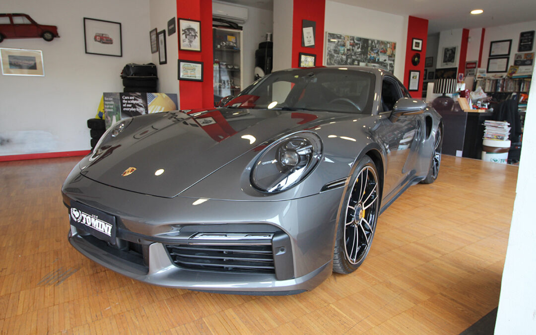 Porsche 911 992 TURBO S 3.7 PDK 650CV (2020)