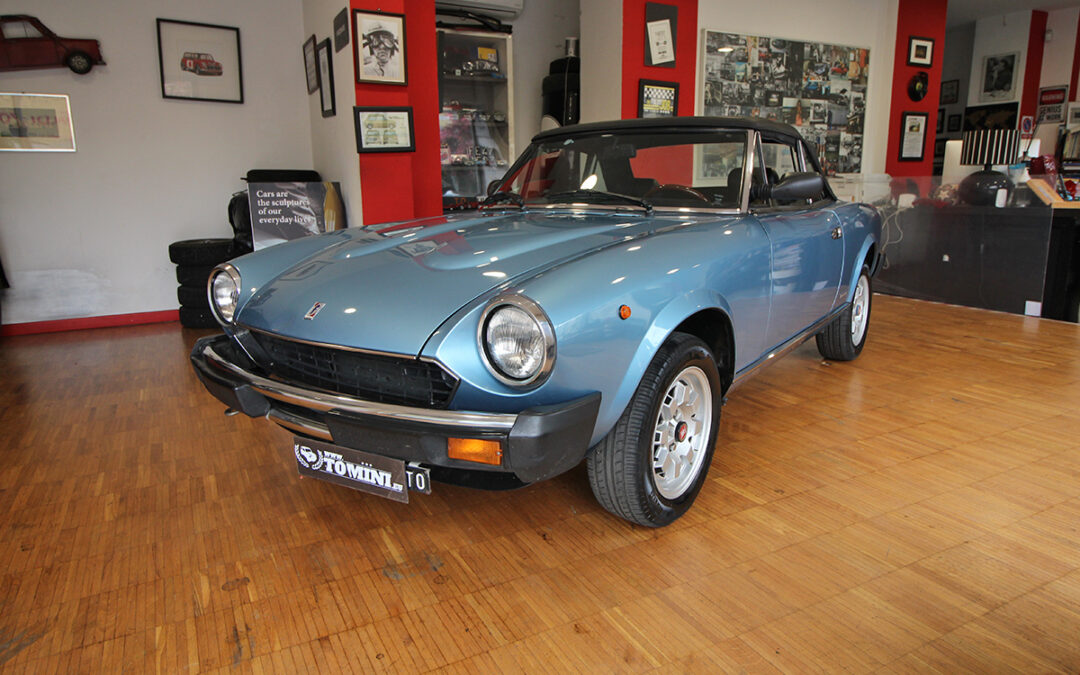Pininfarina 2000 i.e. Spider Europa Azzurra DS (1984)
