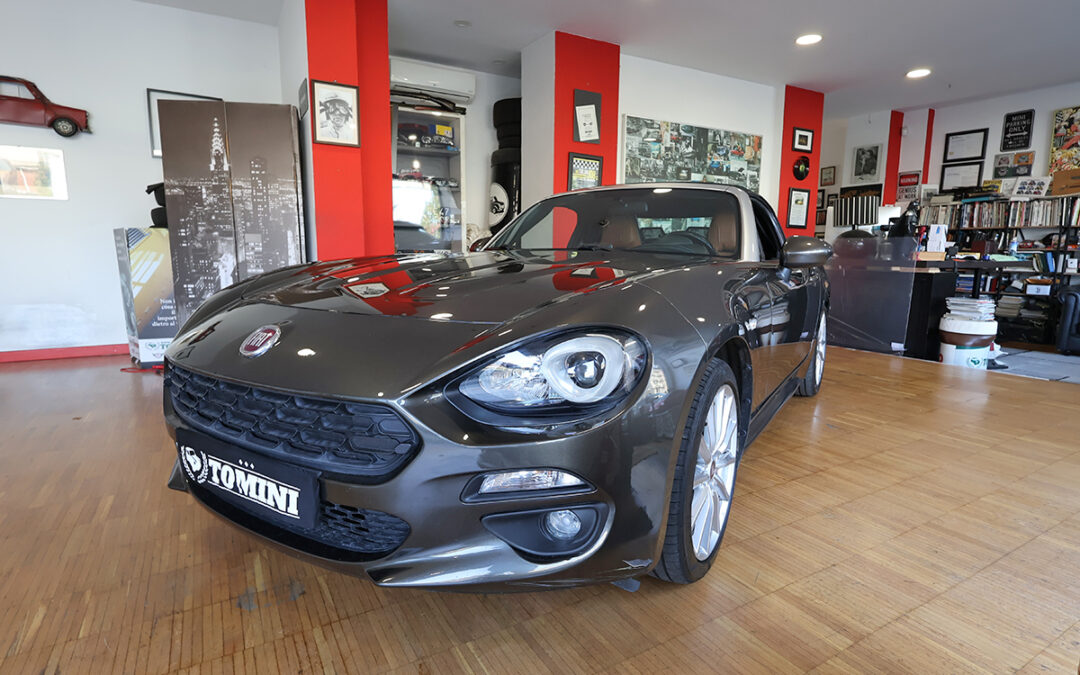 Fiat 124 Spider (2017)